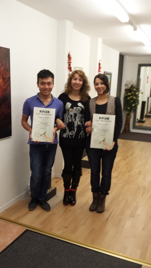 Curso de uñas en español