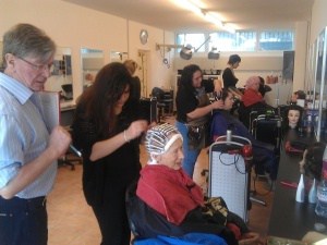 Coiffure Fachschule in Zürich - Escola de Cabeleireiro - Escuela de Peluquera - School of Hairdressing - Scuola Parrucchieri - Ecole des coiffeurs - 01