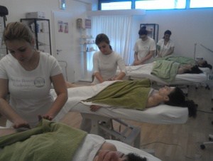 Gesucht: Massage Fachlehrer(in), Portugiesisch & Italienisch sprechend in Zürich