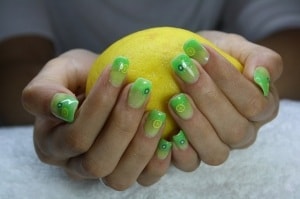 Ausbildung als Nageldesignerin